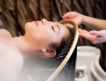 Gội đầu chuyên sâu