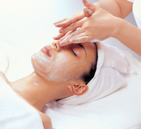 Chăm Sóc Da Quận 2 – Trải Nghiệm Spa Thư Giãn, Hiệu Quả Tại Lung Nguyệt
