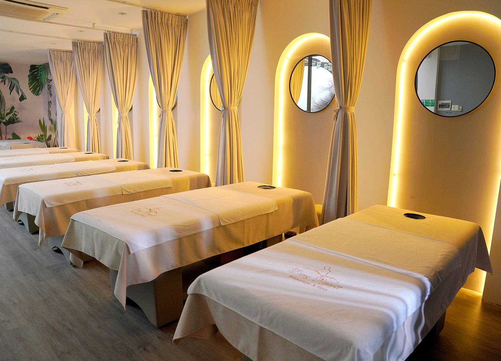 gội đầu dưỡng sinh Quận 9  - Lung Nguyệt Massage & Spa. 